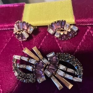 Source Unknown Purple and Gold Brooch Set